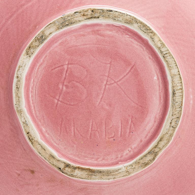 Birger Kaipiainen, dekorationsfat, stengods, signerad Kaipiainen 1946 Arabia.