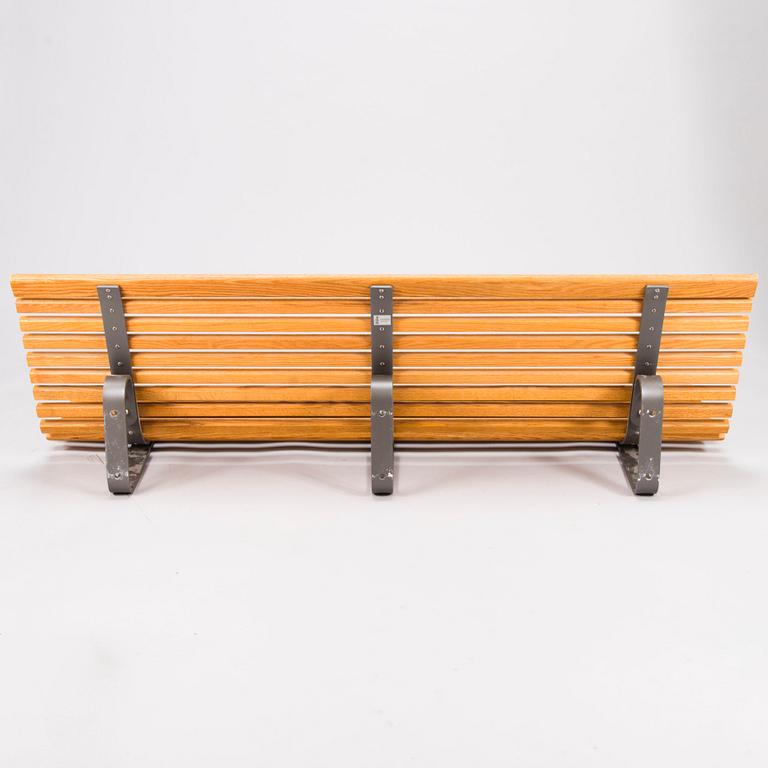 OLLE ANDERSON, VÄGGHÄNGD BÄNK / SOFFA, Nola, 2000-tal.