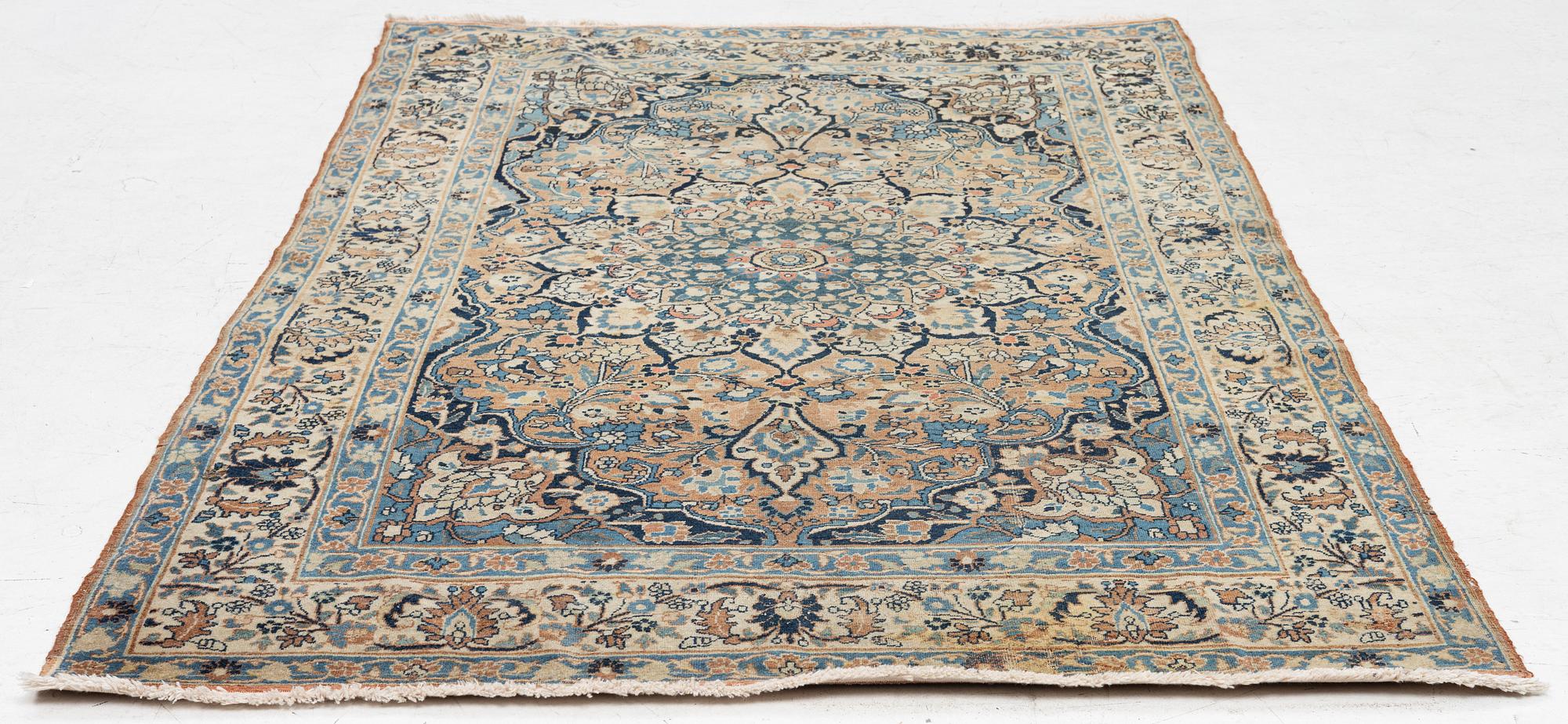 Rug, antique Tabriz, approx. 113 x 190 cm.