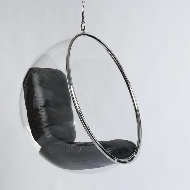 Eero Aarnio, hängfåtölj, "Bubble Chair", Eero Aarnio Originals, Finland, efter 2016.