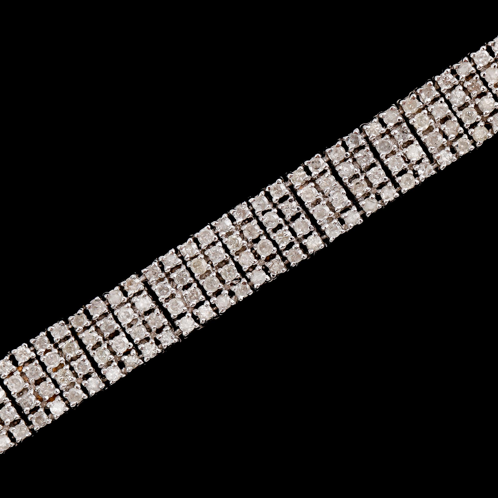 ARMBAND, 14 k guld, diamanter tot ca 3.60 ct.