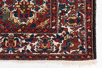 Matta, Bakhtiari, ca 314 x 222 cm.