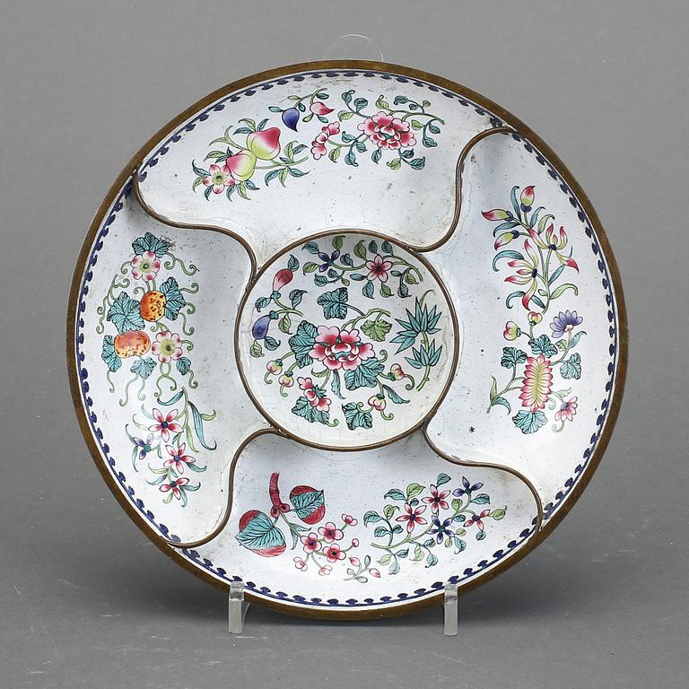 CABARET, emalj, Kina, 1700-tal.