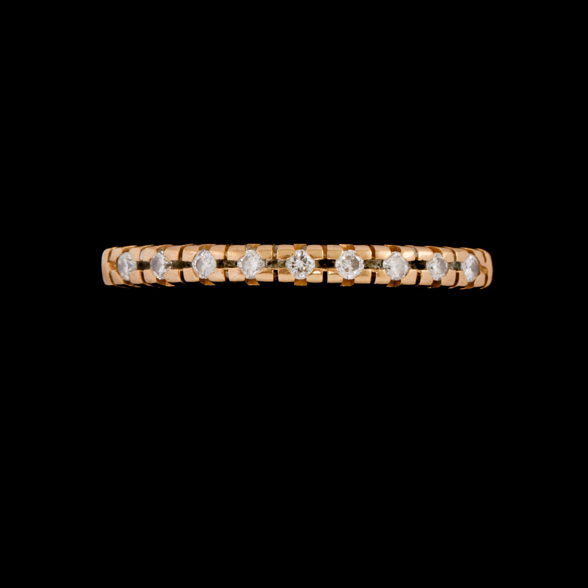 RINGAR, 2 st, 18k guld med briljantslipade diamanter, totalt 0.19 ct. Vikt 4 g.