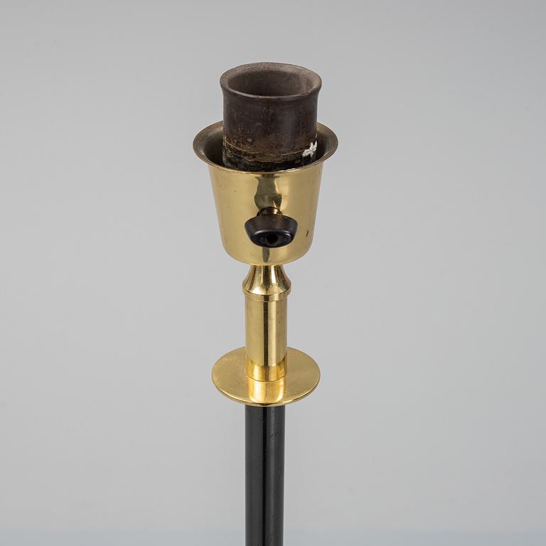 A late 20th Cenutry floor light.