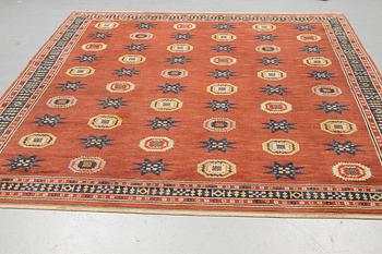Märta Måås-Fjetterström, a carpet, "Röd Flossa", knotted pile, ca 300 x 272 cm, signed AB MMF.