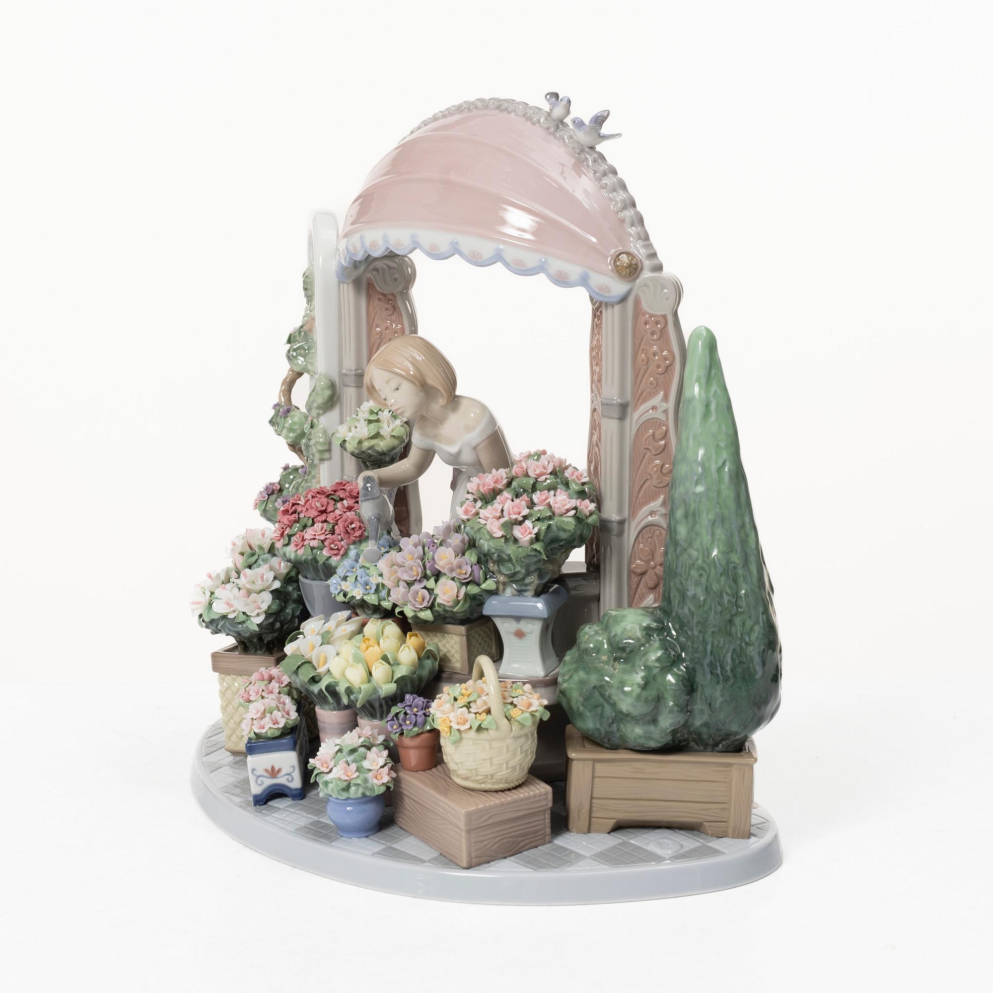 Lladró, figurine, "Romantic Feelings", Spain.