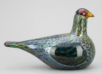 OIVA TOIKKA, glas, sign. Nuutajärvi.