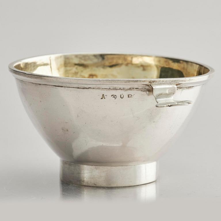 A Swedish early 19th century silver wine funnel, marks of Pehr Zethelius, Stockholm 1807.