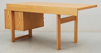 SKRIVBORD, formgivet av Olavi Hänninen för Nupponen, Finland.