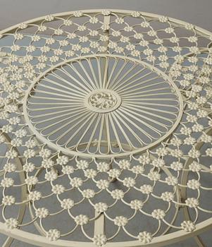 TRÄDGÅRDSGRUPP, 5 delar, metall. Modern tillverkning.