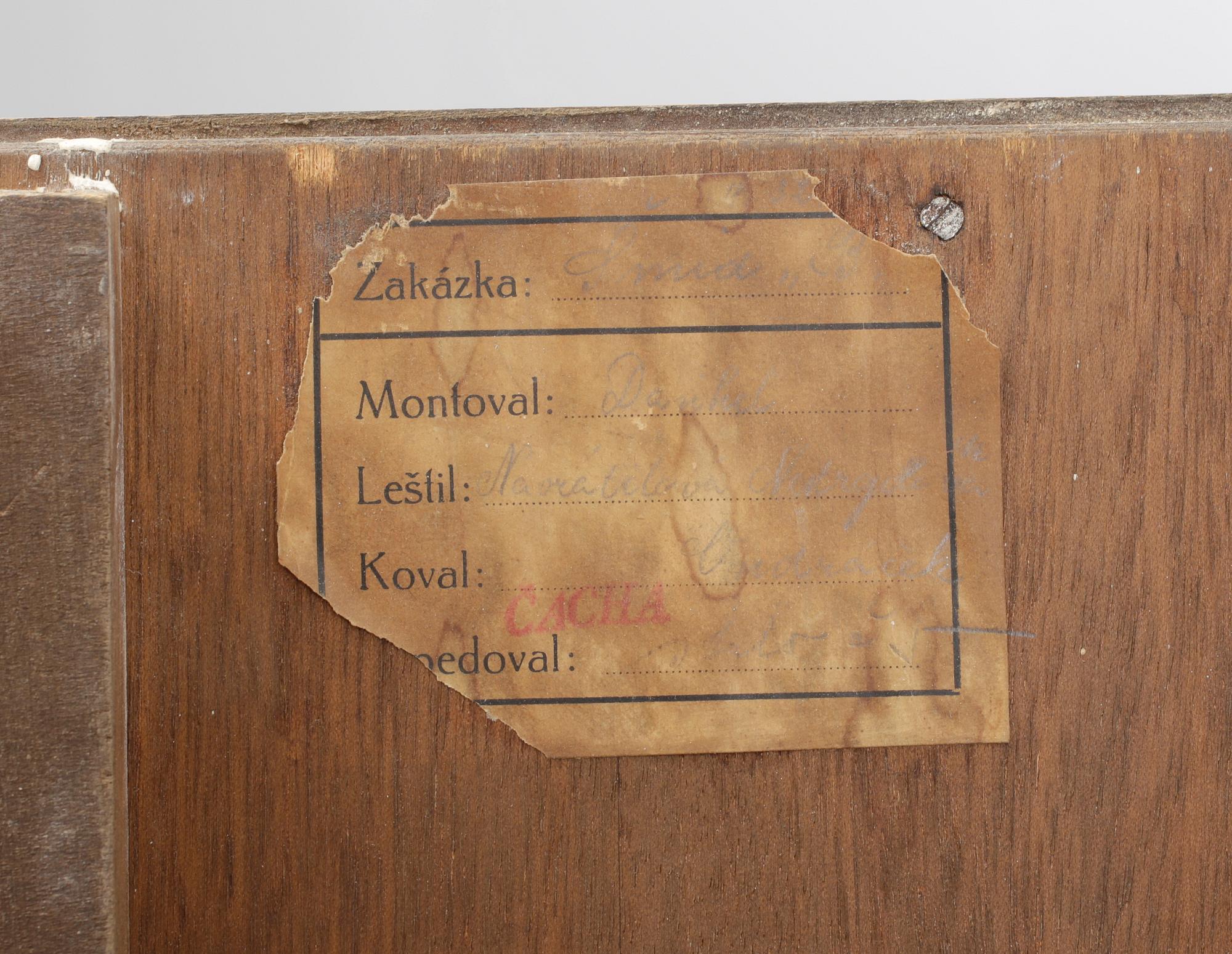 PRAKTSKÅP, Jindrich Halabala, Up Zavody, Brno Tjeckoslovakien, ca 1930.