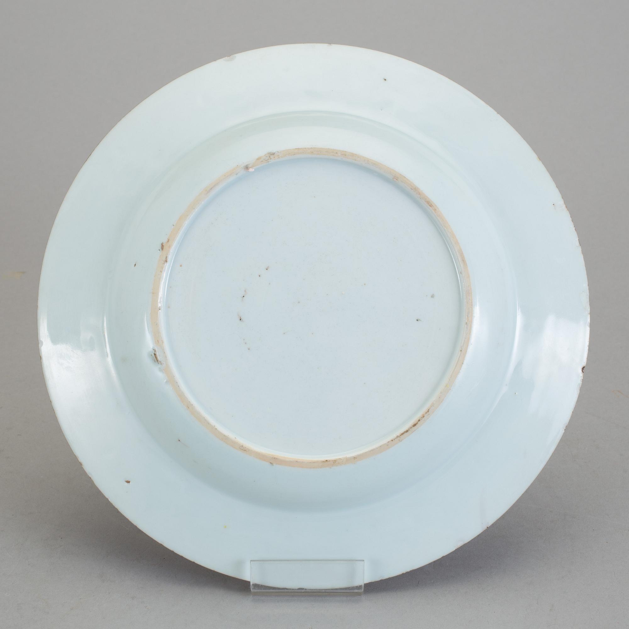 TALLRIK, porslin, Qingdynastin, Qianlong (1736-95).