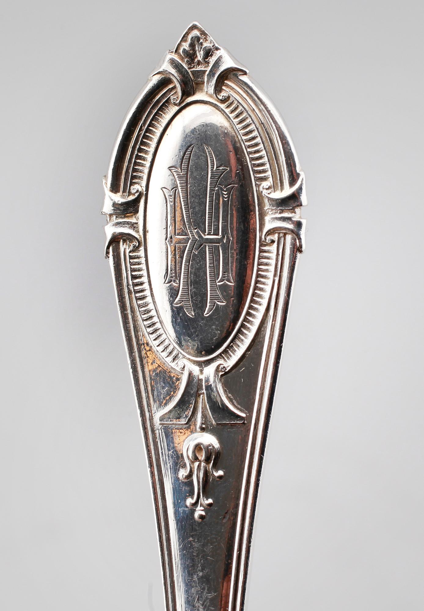 BESTICK, 16 delar, silver, CG Hallberg, Stockholm 1895. Total vikt med stålblad ca 1360 gram.