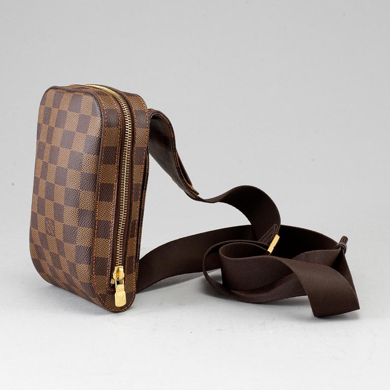 LOUIS VUITTON,