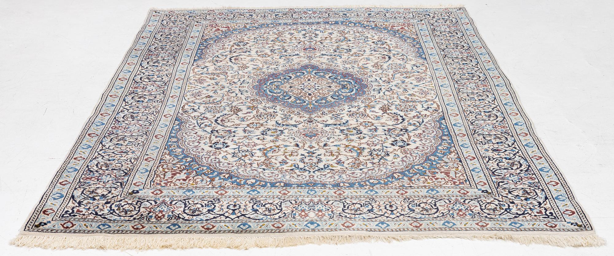 Rug, Nain, approx. 300 x 196 cm.