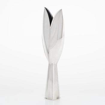 Tapio Wirkkala, silver vase model TW 2, Kultakeskus, Hämeenlinna 1962. Design year 1954.