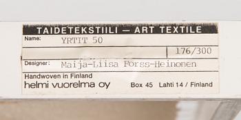 Maija-Liisa Forss-Heinonen, bildvävnad, signerad och numrerad 176/300 för Helmi Vuorelma AB.