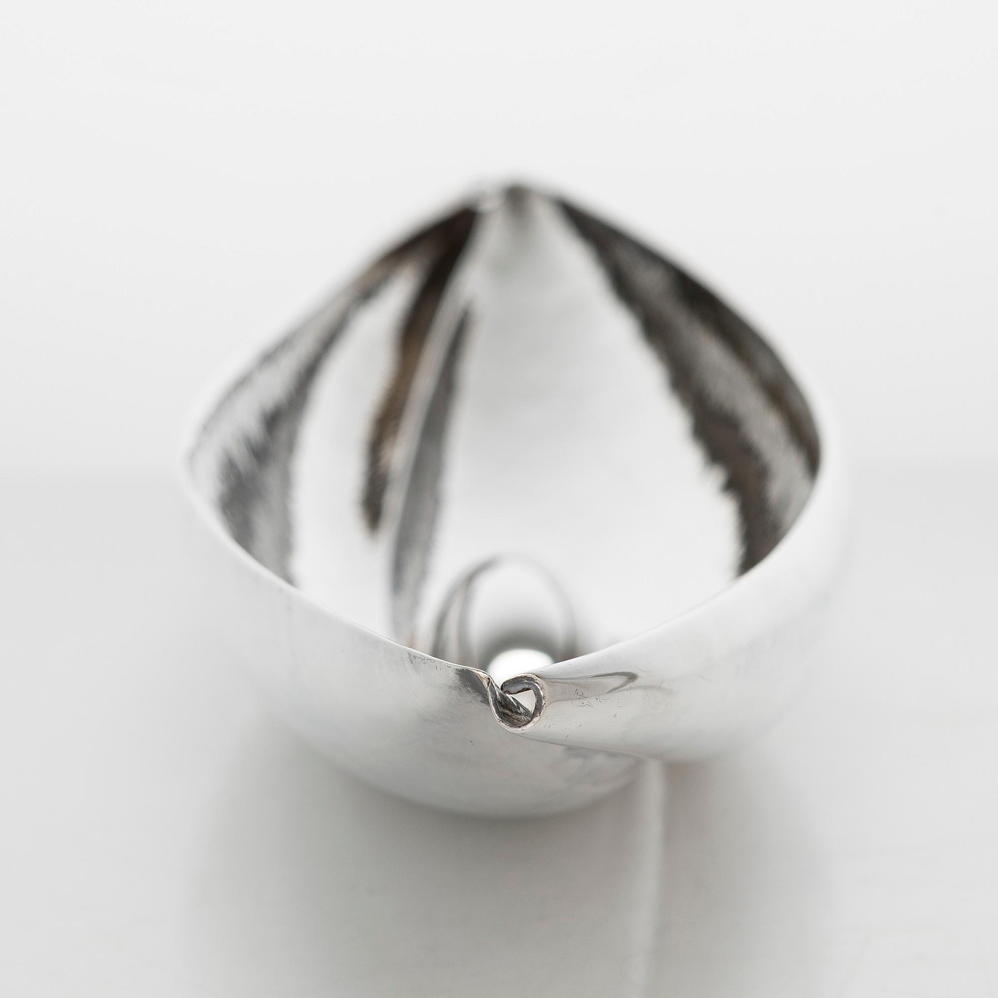 Tapio Wirkkala, silver bowl TW 9, Kultakeskus, Hämeenlinna, Finland 1957.
