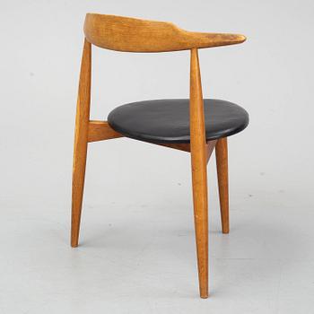 HANS J WEGNER, stol, "Hjertestolen", Fritz Hansen, Danmark.