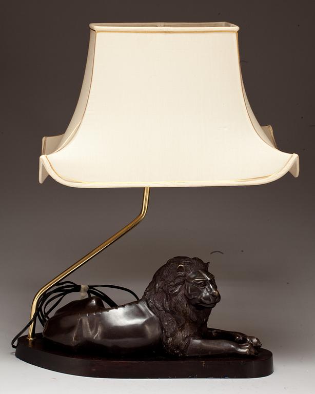 BORDSLAMPA, 1900-talets andra hälft.