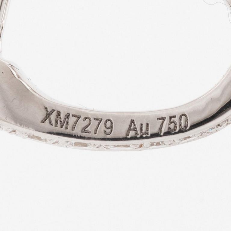 Cartier Panthère ett par örhängen.