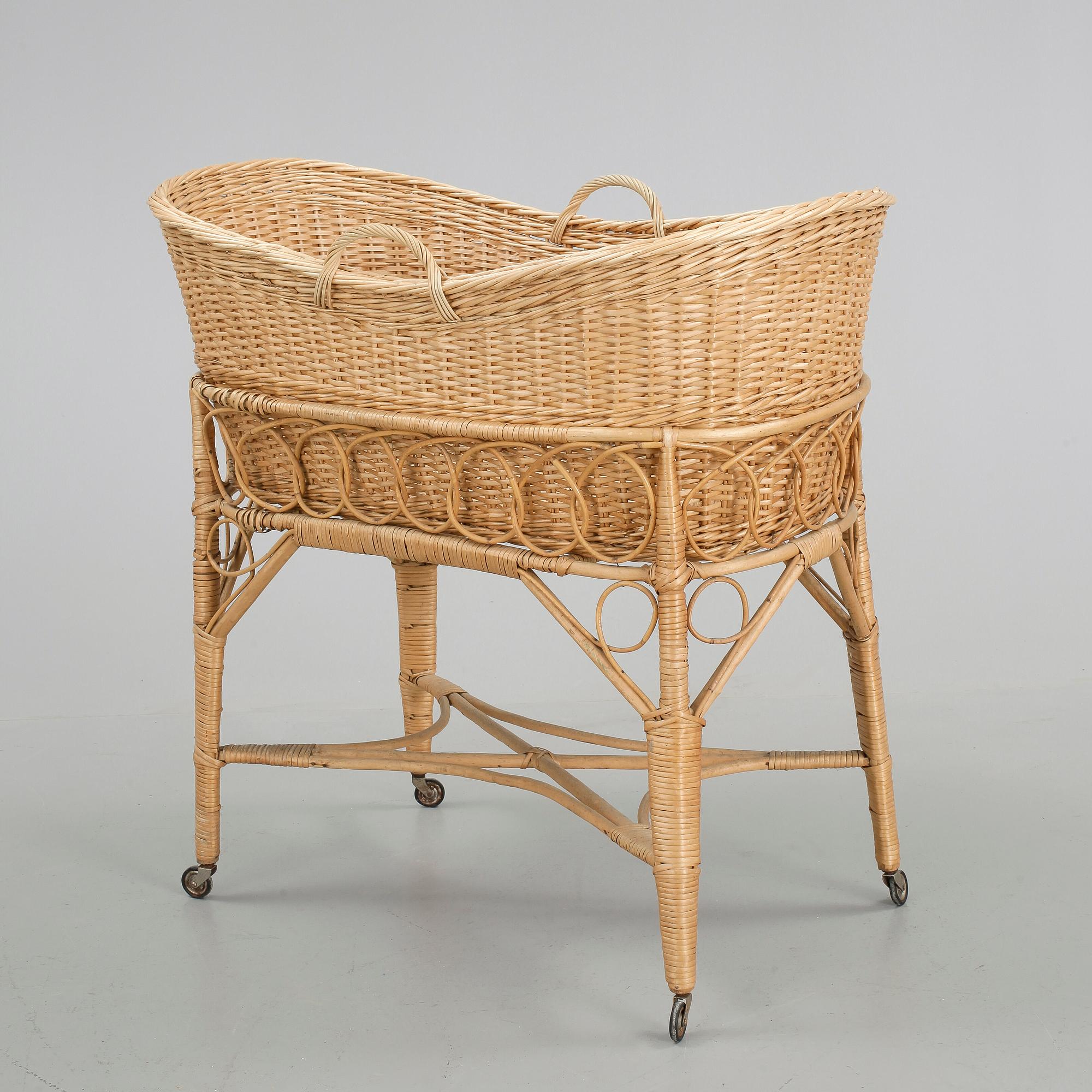 BARNSÄNG, rotting, 1900-talets andra hälft.