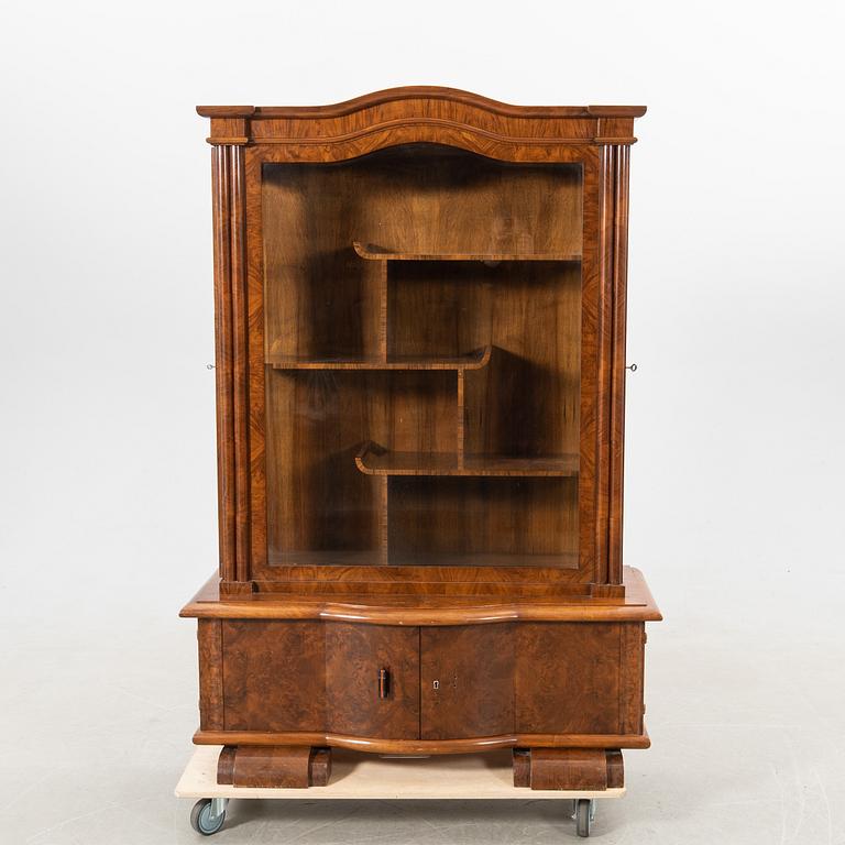 Display cabinet Art Deco first half of the 20th century.