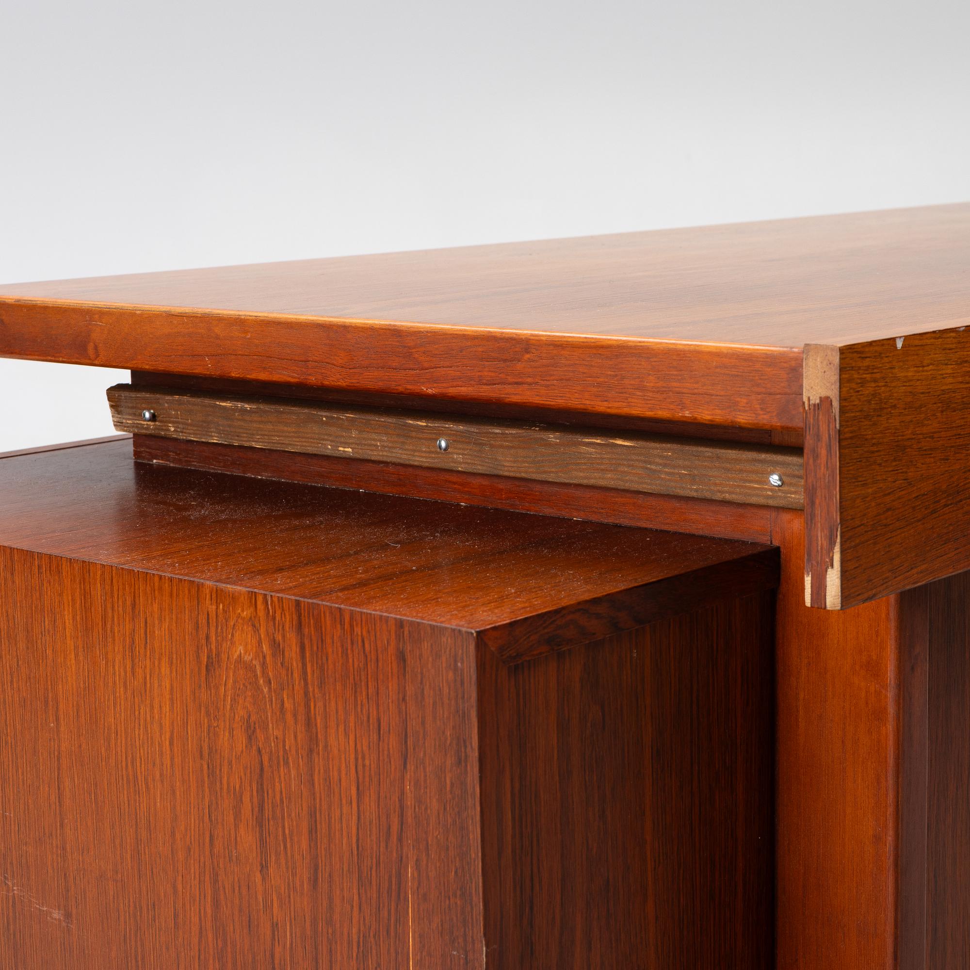 Olavi Hänninen, Desk "Paletti", HMN Huonekalu Mikko Nupponen, Lahti, 1960s.