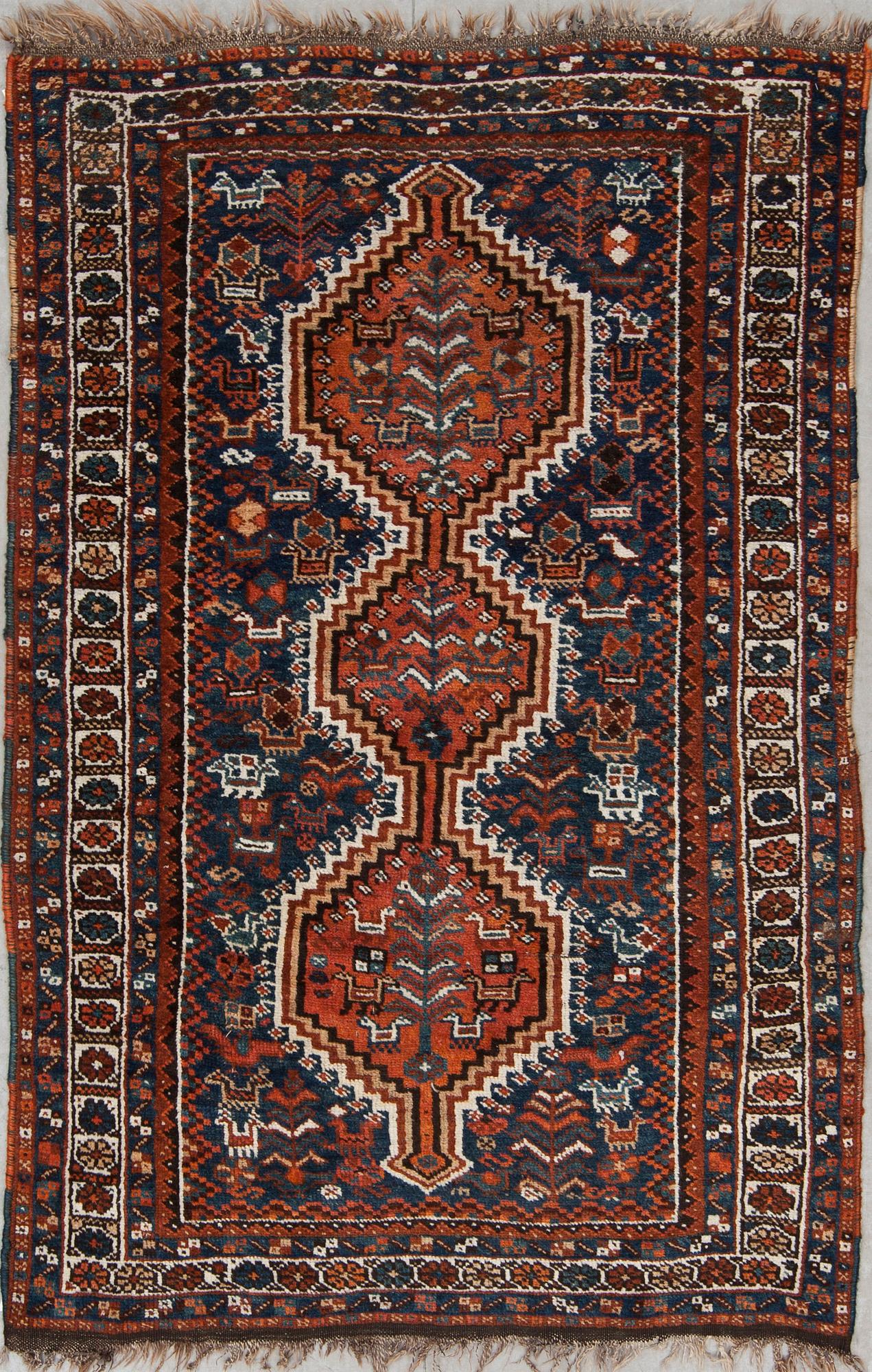 MATTA, semiantik, Shiraz/Kashgai, figural, ca 182 X 117 cm.