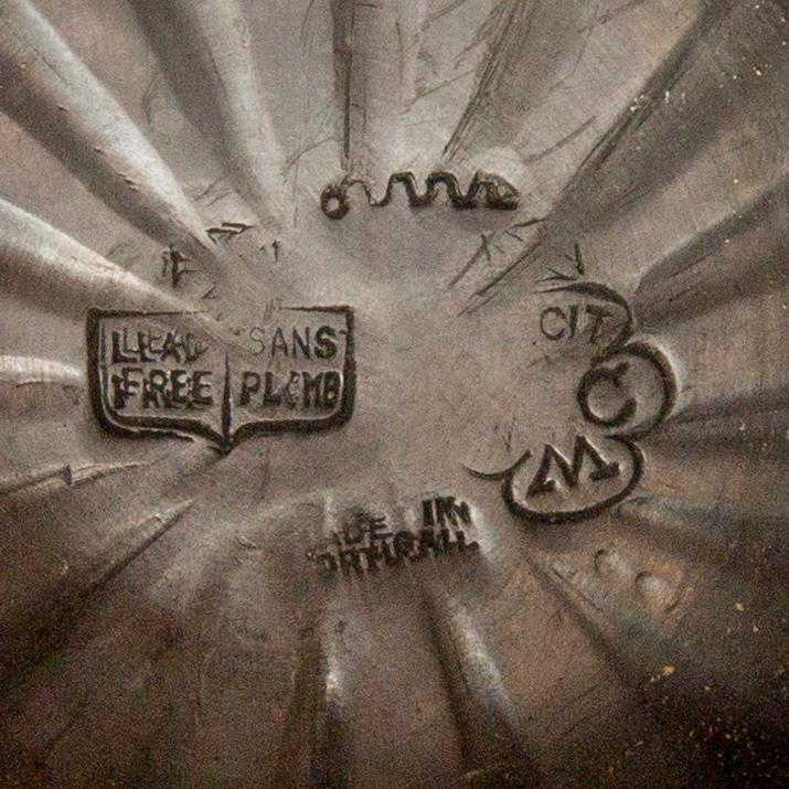 A first half och 20th century pewter Champange cooler.