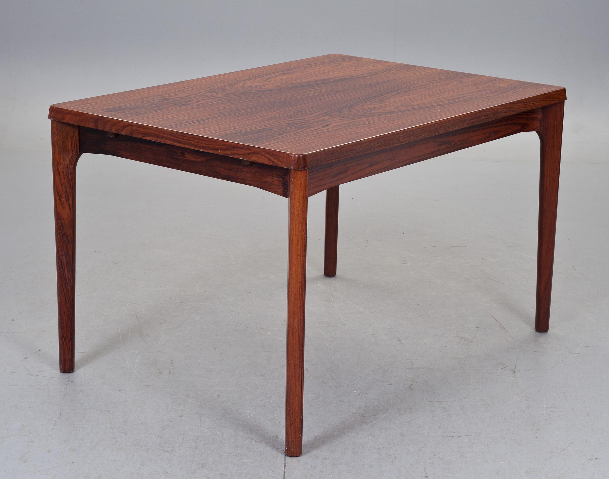 MATBORD, troligen Henning Kjaerulf för Vejle Stole & Möbelfabrik, Danmark, 1960-tal.