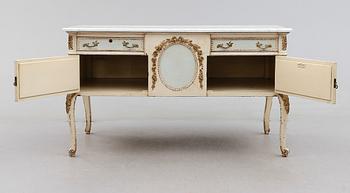 SIDEBOARD, Louis XVI-stil, Maple & Co, London & Paris, 1900-talets första hälft.