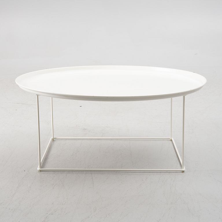 Patricia Urquiola, a coffee table, 'Fay-fat' B & B Italia, 2010.