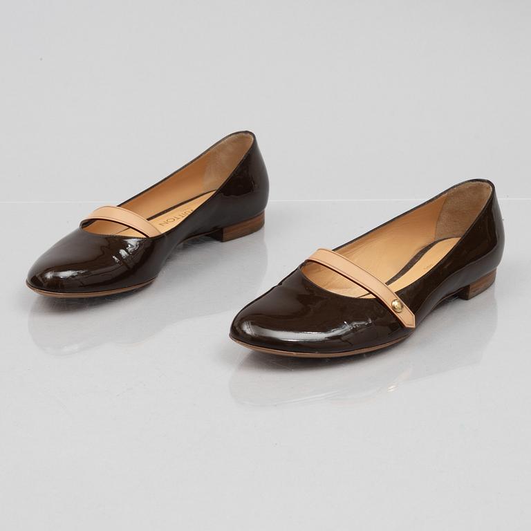 Louis Vuitton, ballerinaskor, storlek 37.