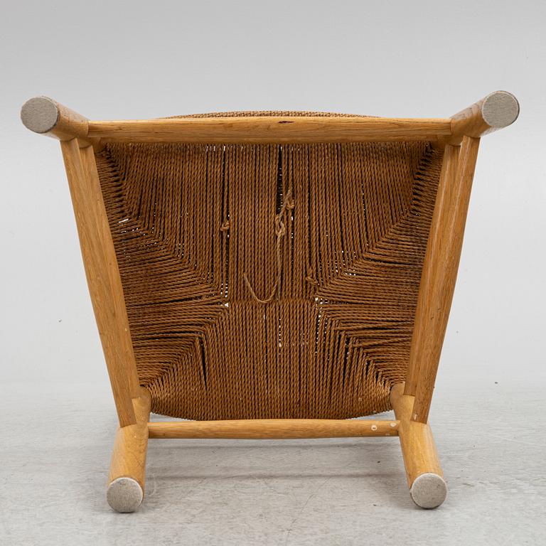 Kaare Klint, stolar, 6 st, "Kirkestolen", Danmark, 1900-talets andra hälft.