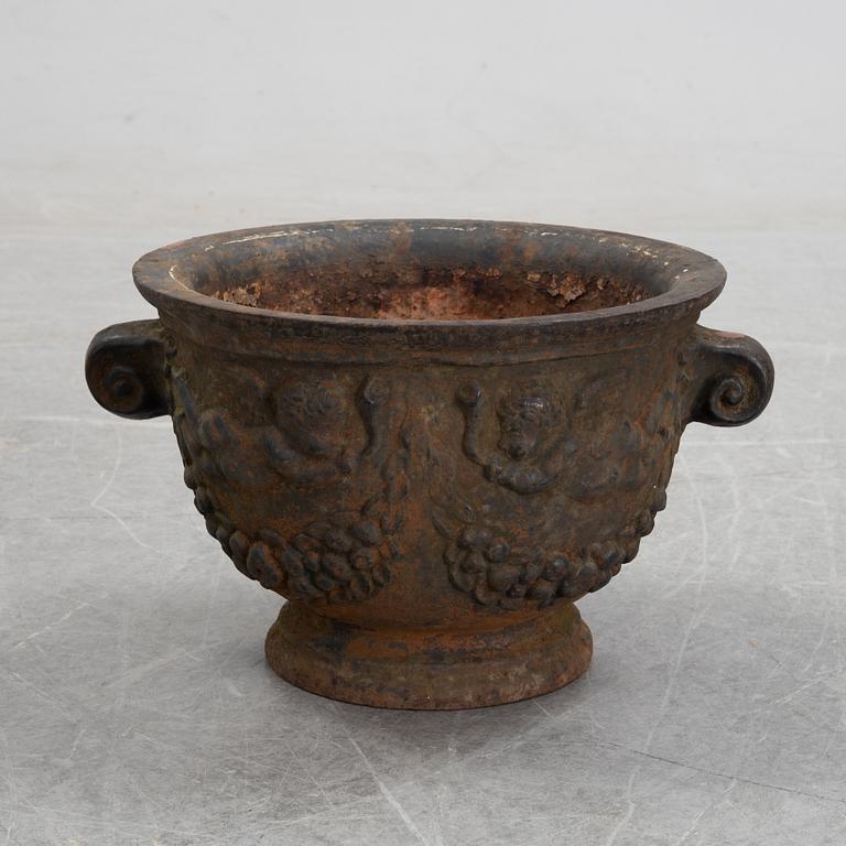 Blomsterurna, Byarums Bruk, gjutjärn, 1900-tal.