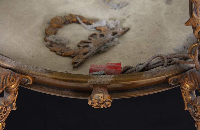 TAKAMPEL, Karl-Johan stil, 1900-tal. H 80.