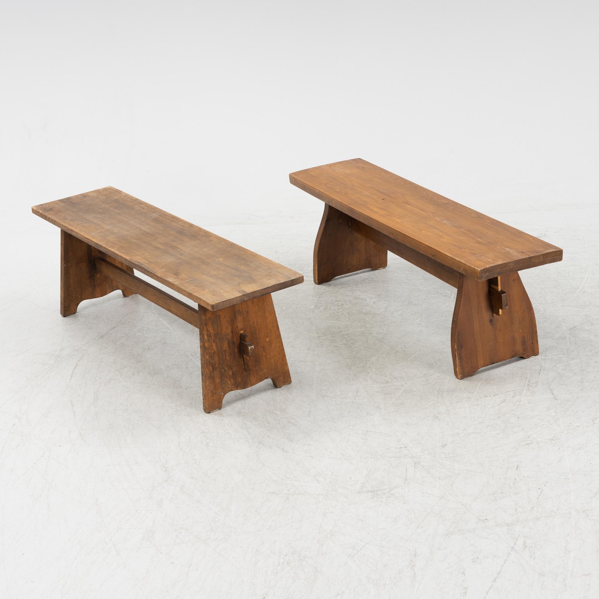 Bänkar, två stycken, 1920-tal.