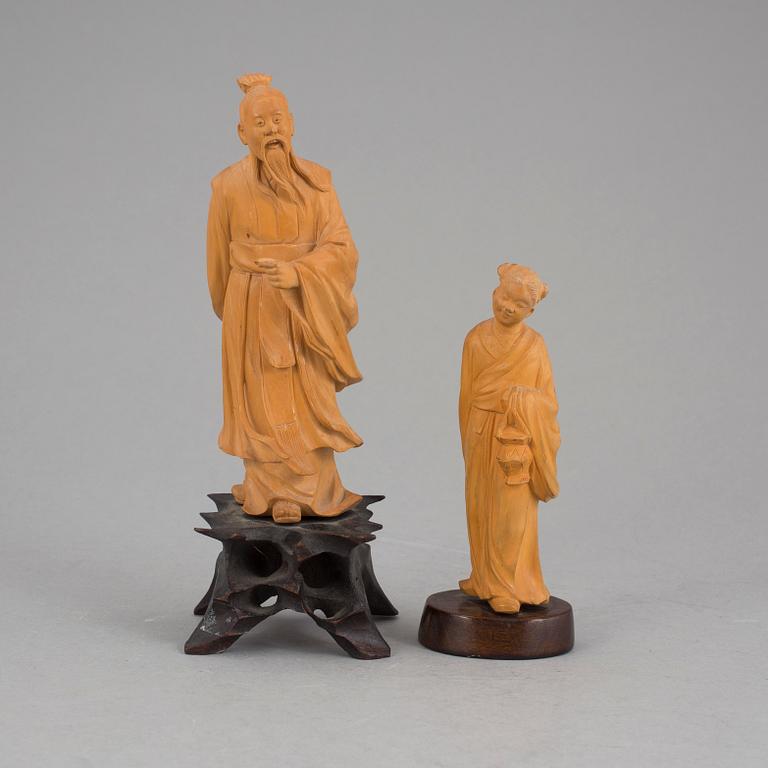 FIGURINER, 2 st, trä, Kina, 1900-tal.