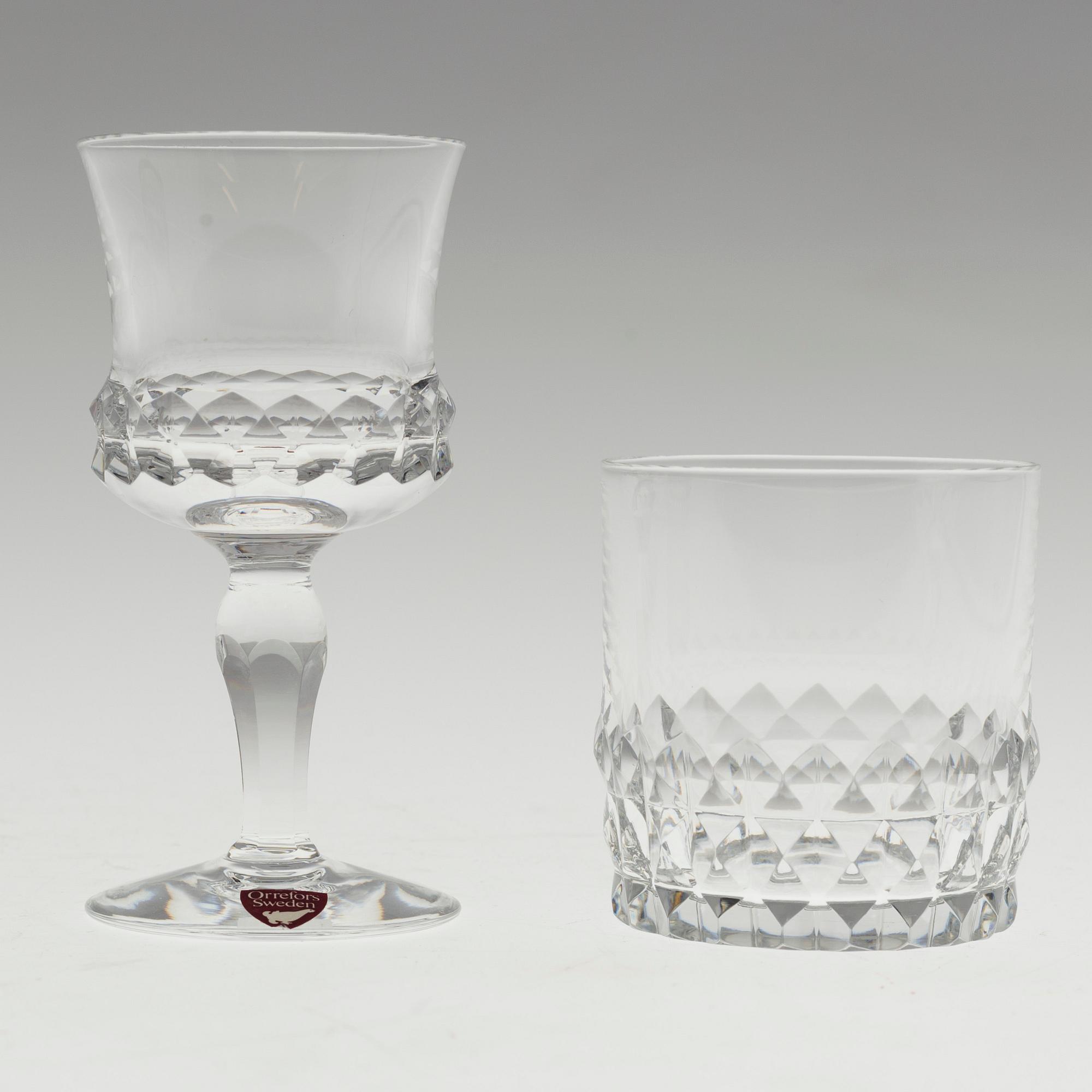 INGEBORG LUNDIN, servisdelar, 28 st, glas, "Silvia", Orrefors.