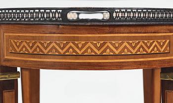 A Gustavian Tea table, by Georg Haupt (master in Stockholm 1770-1784), not signed.