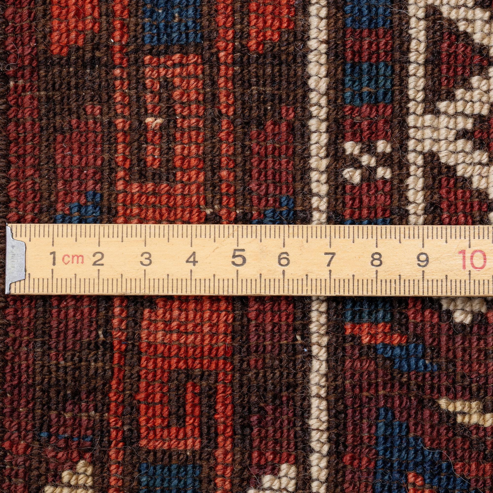 Carpet Erzari approx. 428 x 225 cm.