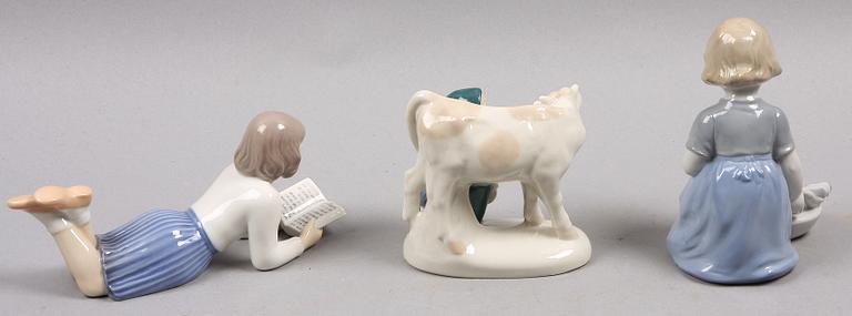 FIGURINER, 3 st, porslin, bla B&G.