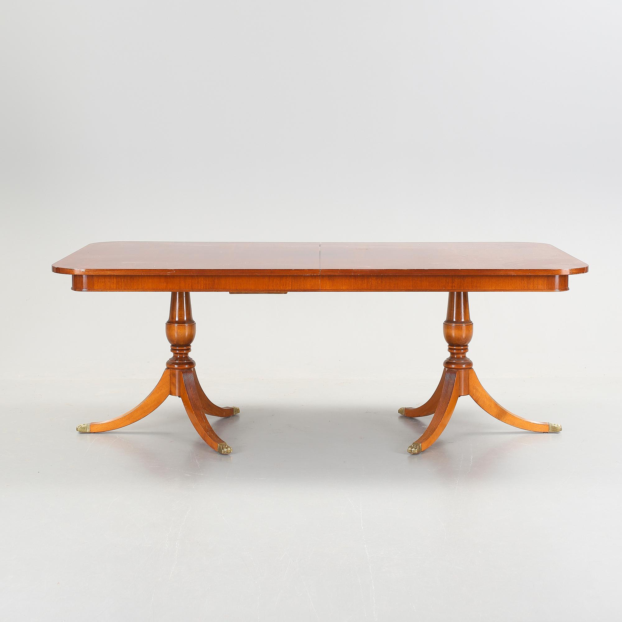 MATBORD, mahogny, England 1900-tal.