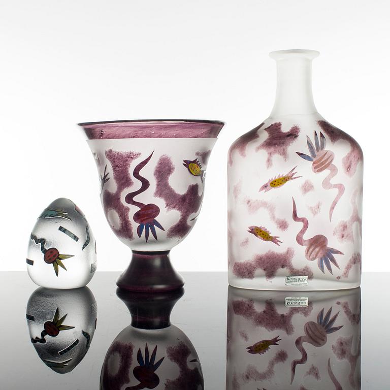 ULRIKA HYDMAN VALLIEN, 3 delar, glas, Kosta Boda, sign.