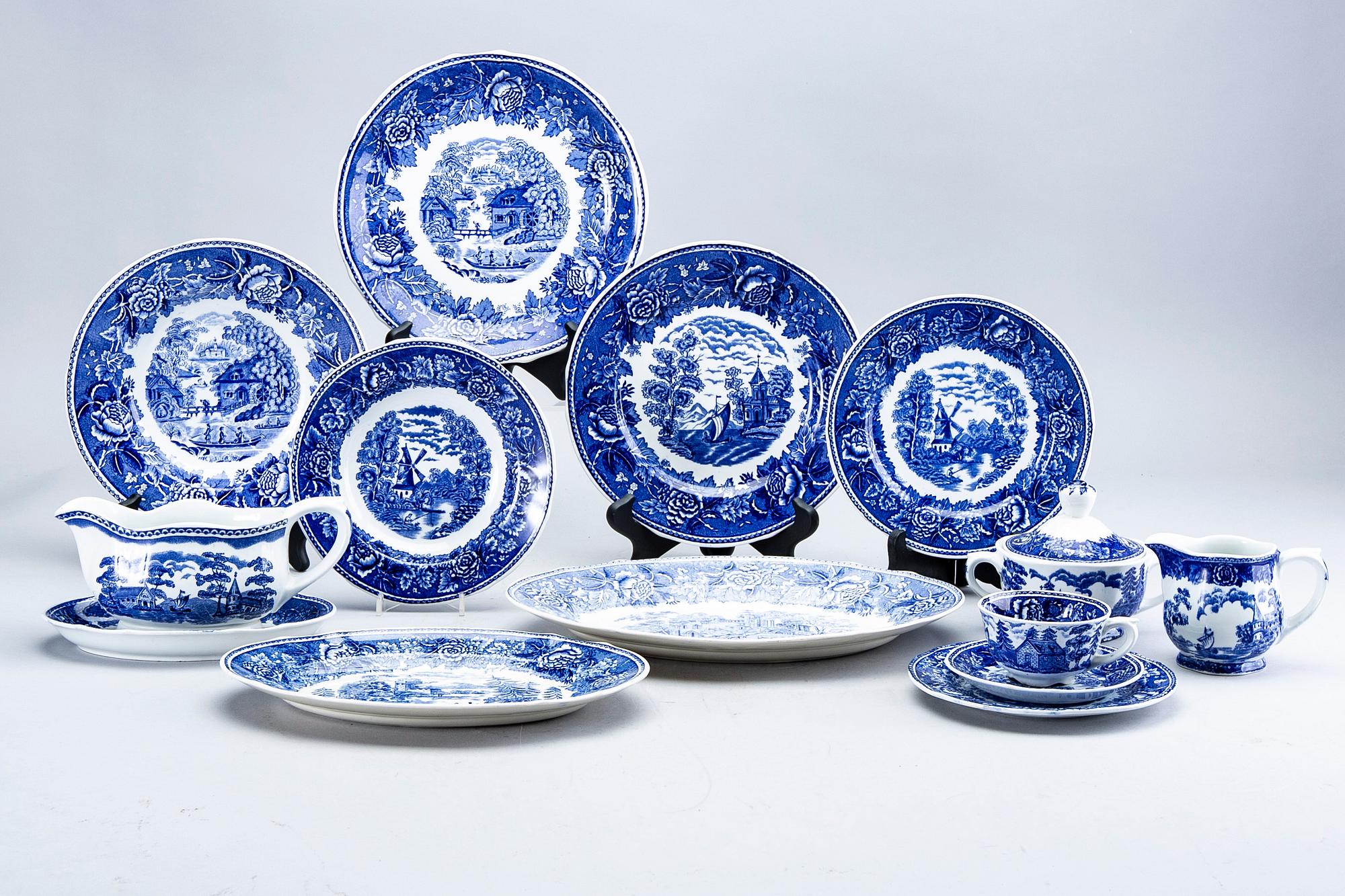 Reinhard Richter, servis, ca 76 delar, "Masema", Arabia flintgods Finland 1941-64.
