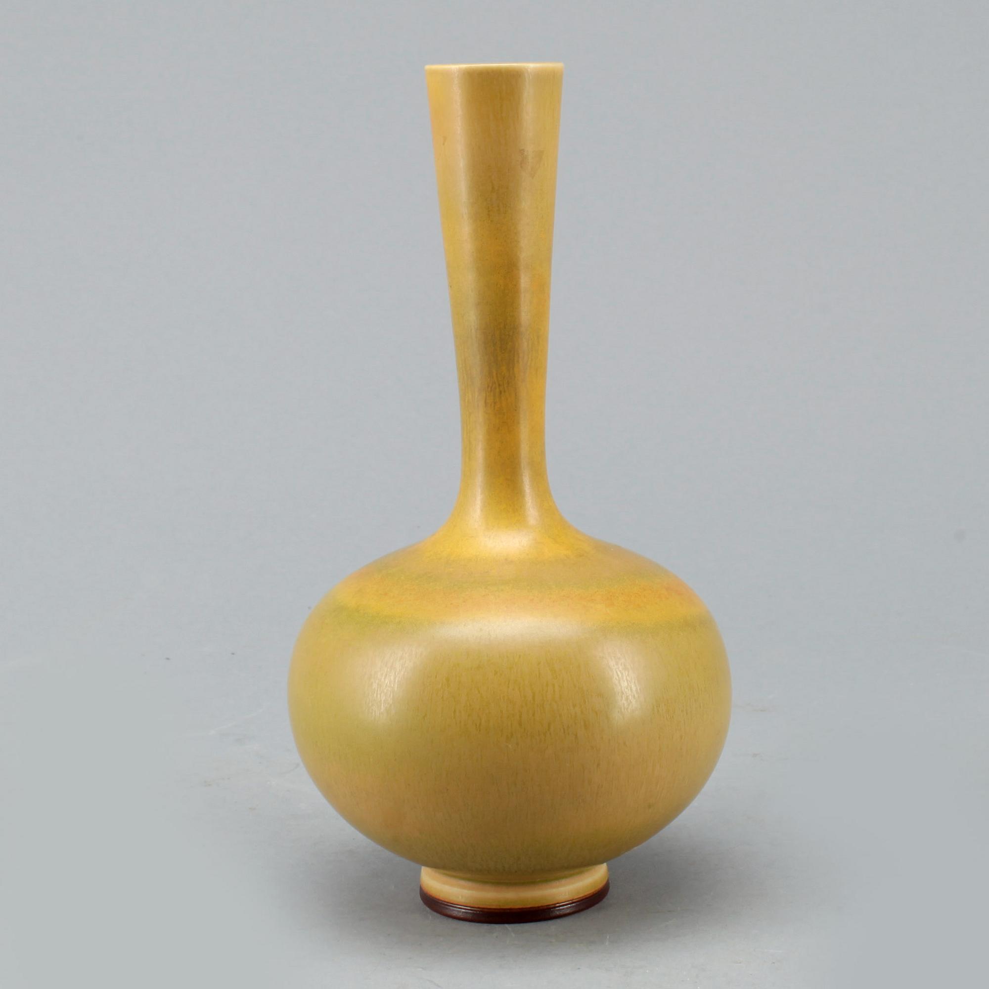 VAS, stengods, Berndt Friberg, Gustavsberg studio.