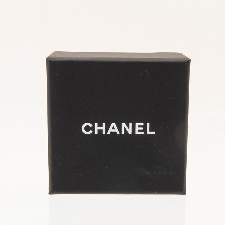 Chanel, örhängen ett par 2022.