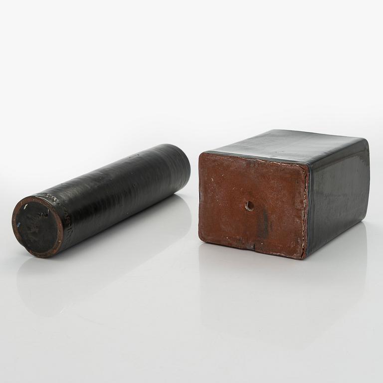 Marita Lybeck, two mid-20th century vases 'Milano' and '901', Oy Kera Ab.